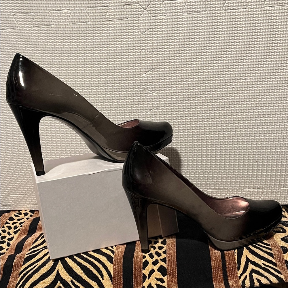 Ann Taylor Classic Black Heels